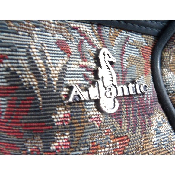 Women's Travel Accessory Overnight Bag by Atlantic preowned - Picture 2 of 7